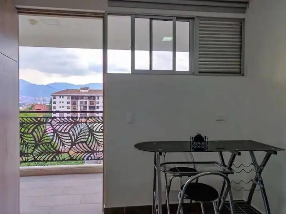 Apartamento Magnifico Apto 402 Poblado Cerca Al Parque Lleras Medellín 0*,